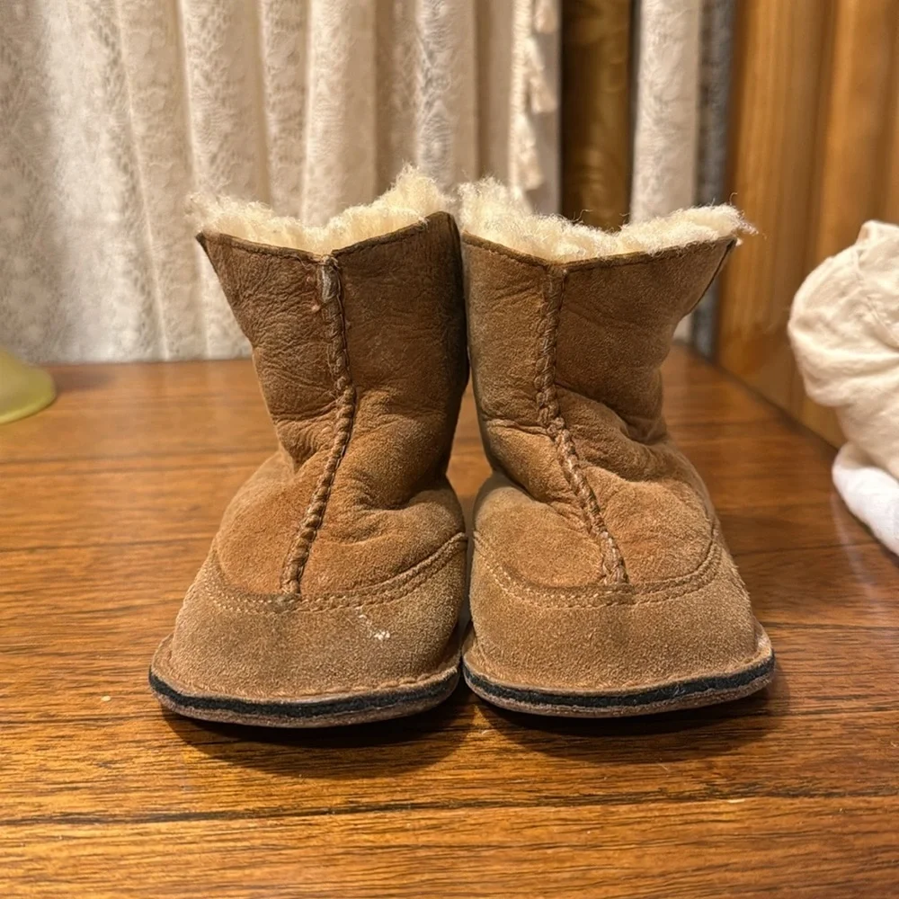 Children’s vintage  Ugg moccasins